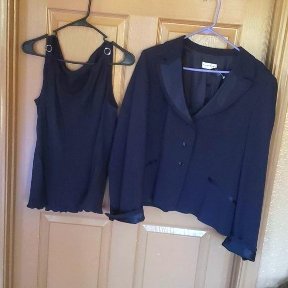 LADIES𝅺 Blazer and Shell by GIORGIO GRATI